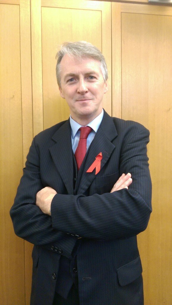 red ribbon huw